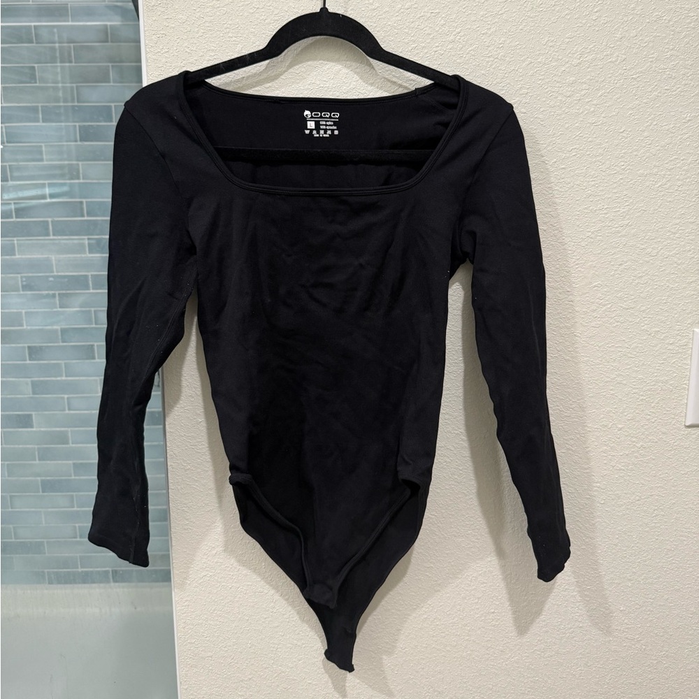 NWOT OQQ Women’s Long Sleeve Shaping Slimming Bodysuit - Black